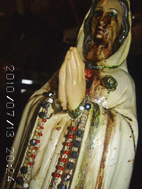Tears of Blood from The Statue of the Virgin Mary (Paraguay) 